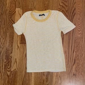 Yellow and white stripped Abercrombie&Fitch tshirt